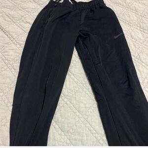 Nike Black Sweatpants for Everyday Comfort